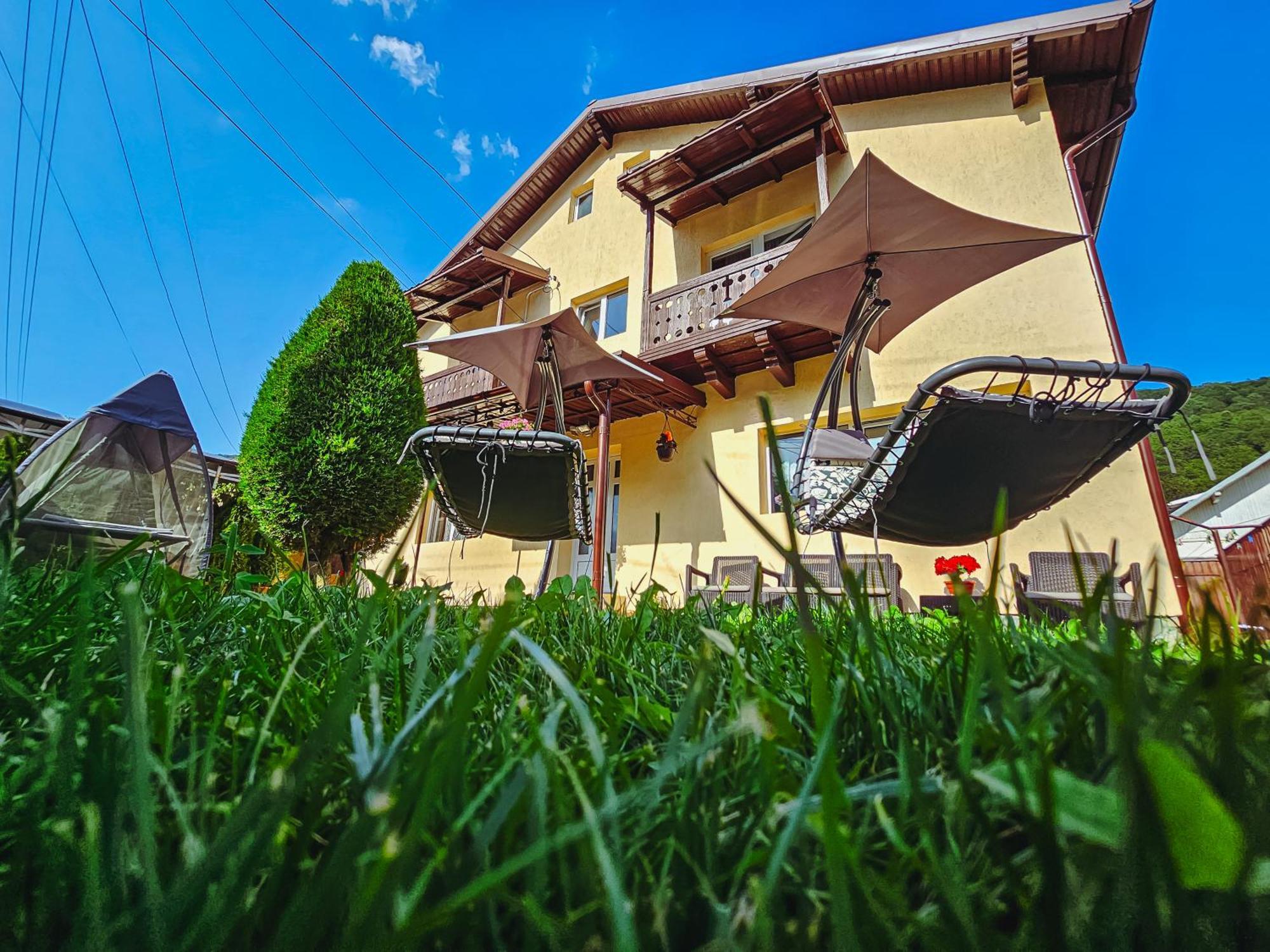Alpine Bliss Sinaia Hotell Exteriör bild