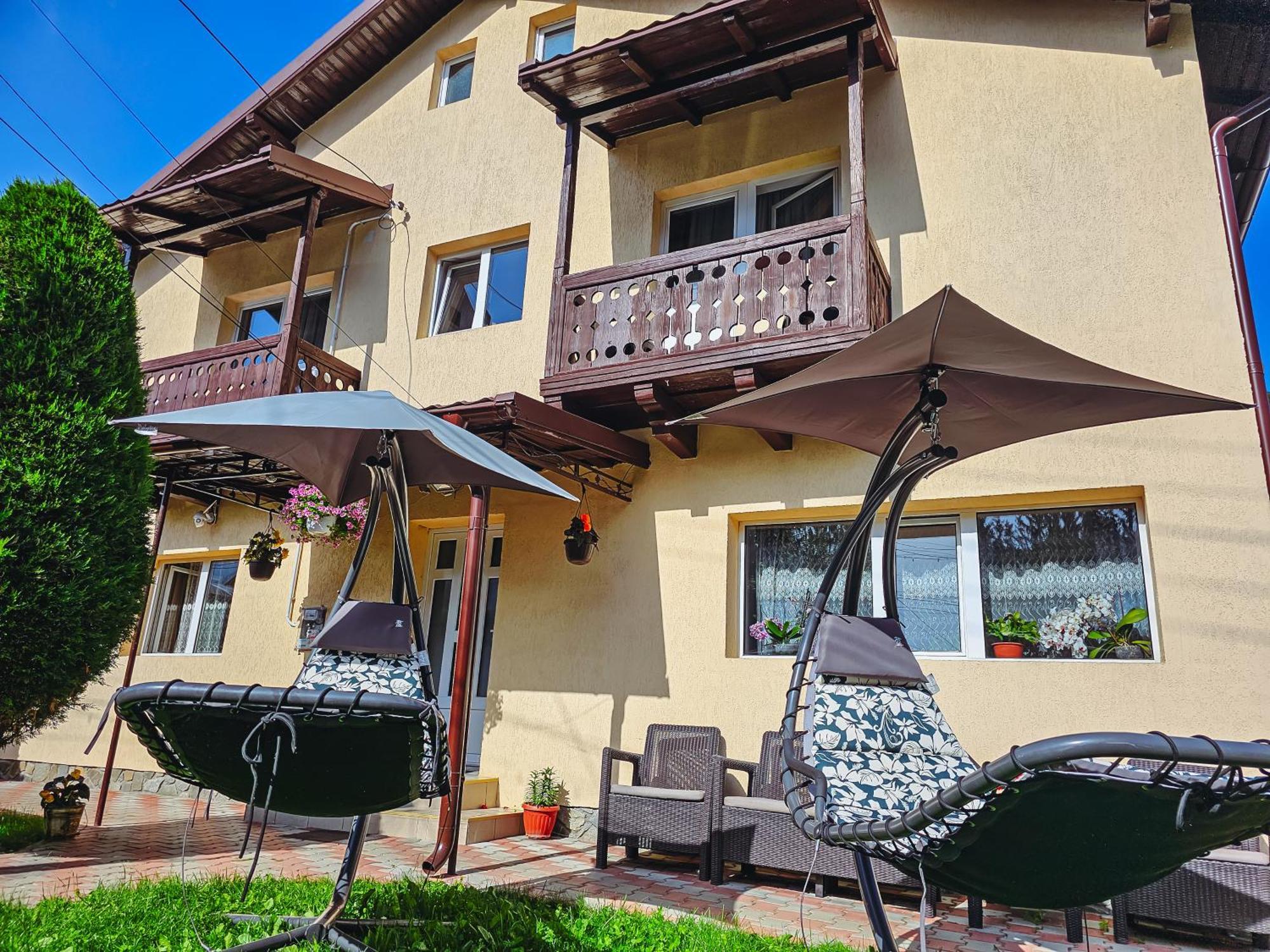 Alpine Bliss Sinaia Hotell Exteriör bild