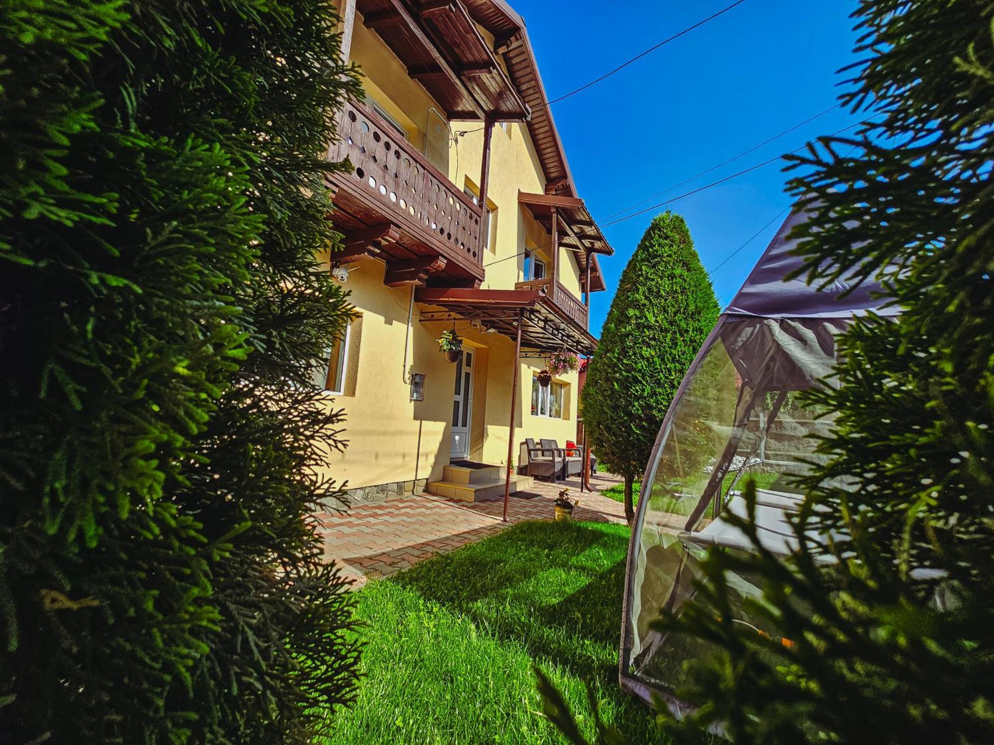 Alpine Bliss Sinaia Hotell Exteriör bild